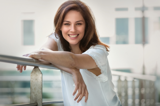 Mylène Tombolato, sur le tournage du film "Barbaque" de Fabrice Eboué cet après-midi, nous dis tout de son parcours!