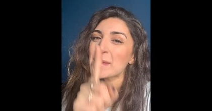 Chanteuse et parolière, notre artiste VIP Sendaboutella l'a fait : elle nous raconte !  